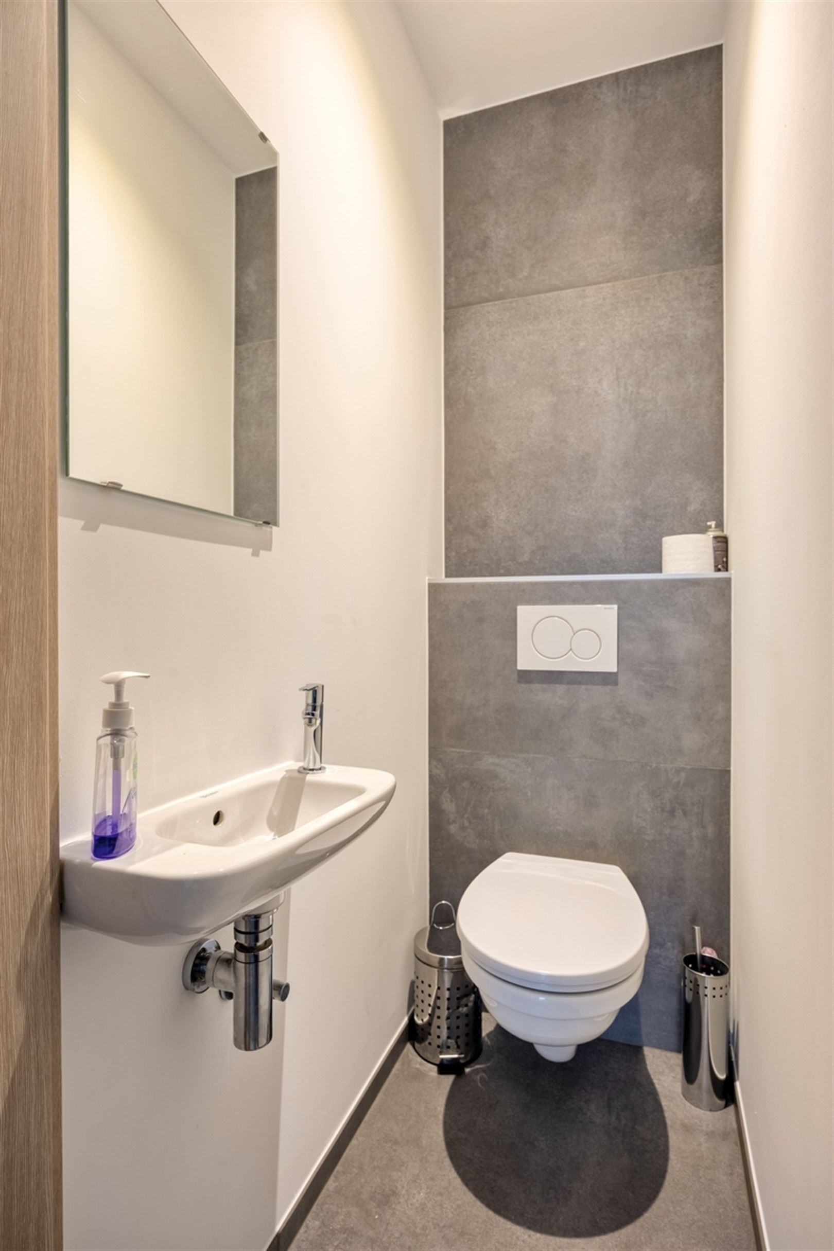 TE KOOP: Gesloten bebouwing met 3 slaapkamers te Kuringen - foto 5