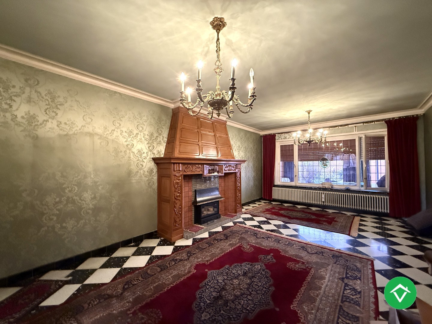 Karaktervolle, stevige woning met 4 slaapkamers, tuin en garage in centrum Roeselare - foto 4