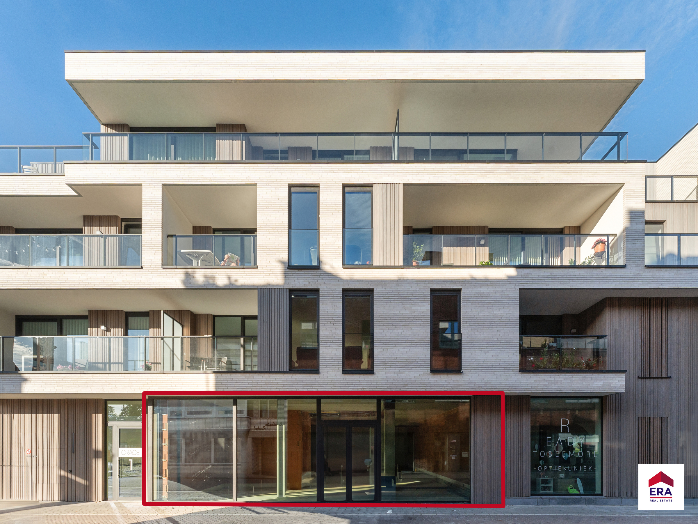 Casco handelspand (300m²) met garage op topligging in Tielt! - foto 1