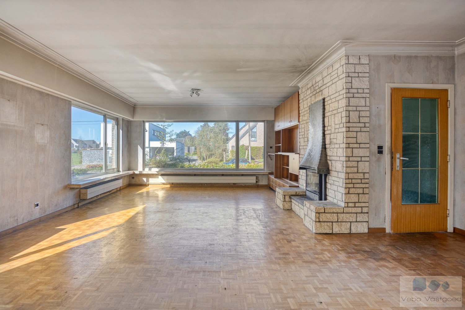 Te renoveren gezinswoning op ruim perceel van 969 m² - foto 4