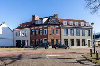 Prachtig gelijkvloersappartement in hartje Schilde.Dit unieke (nieuwbouw)penthouse in het centrum van Schilde biedt het beste van twee werelden: ruim...