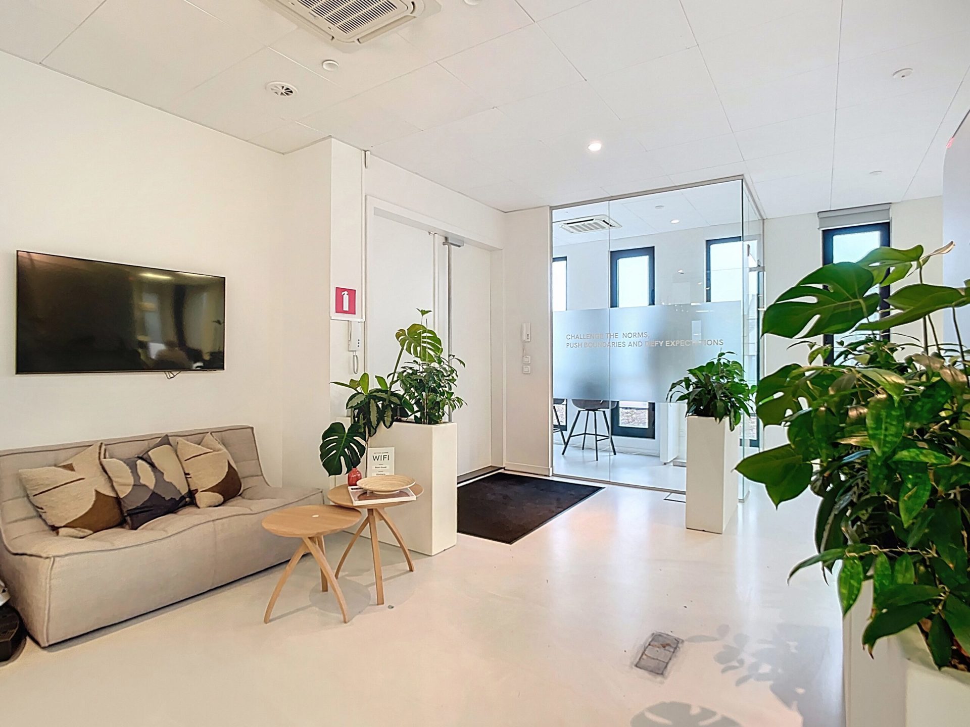 Exclusieve kantoorruimte 325m² te huur - foto 3