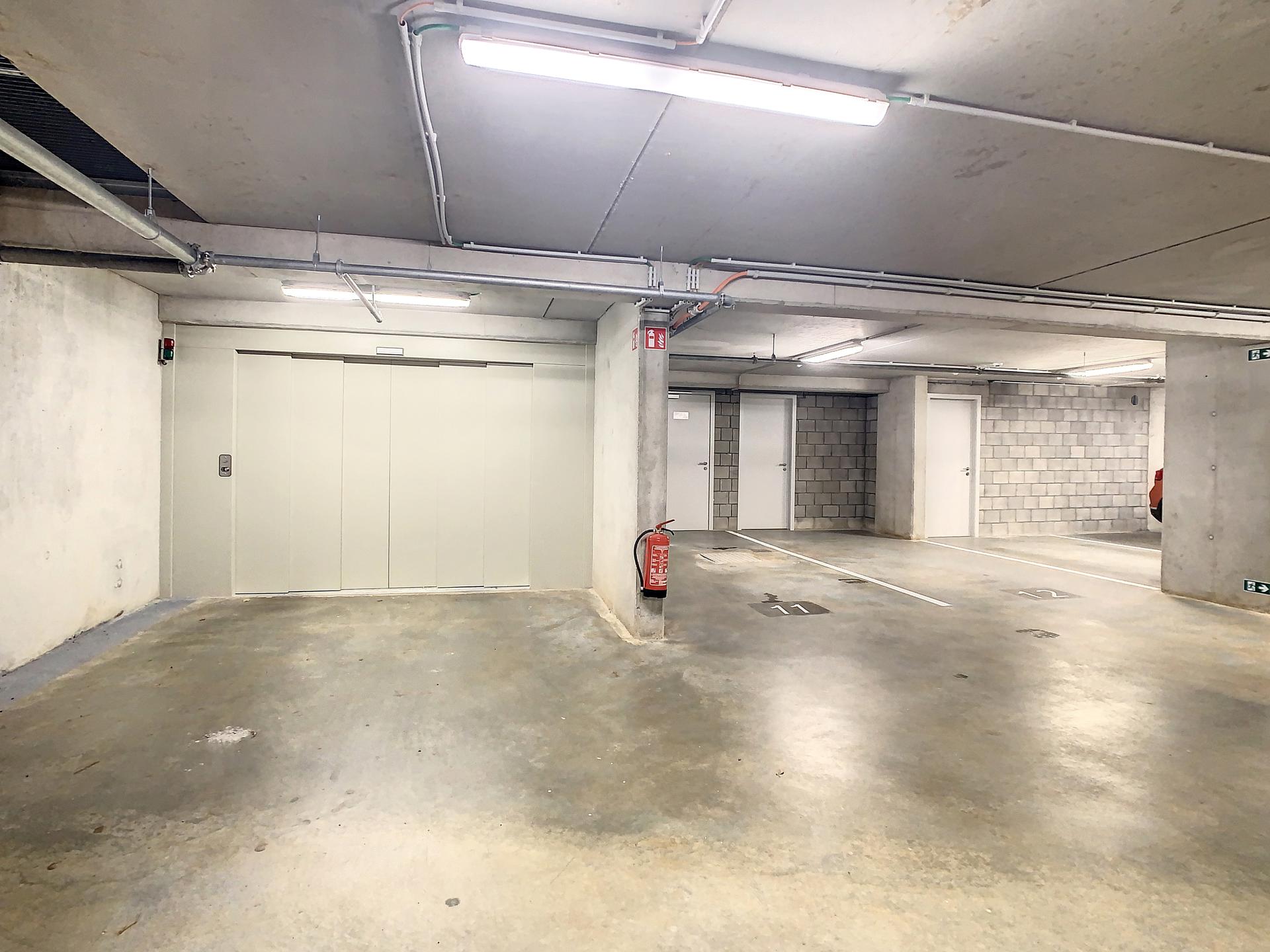 Ondergrondse autostaanplaats + Berging - foto 3