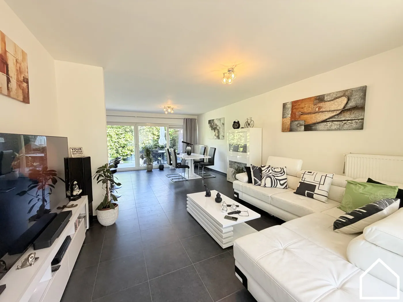 INSTAPKLARE WONING MET CARPORT, INPANDIGE GARAGE EN RUIME TUIN IN ZONNEBEKE - foto 5