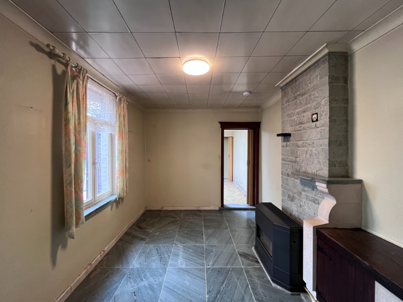 Totaal te renoveren woning op gunstige ligging in Brakel - foto 4