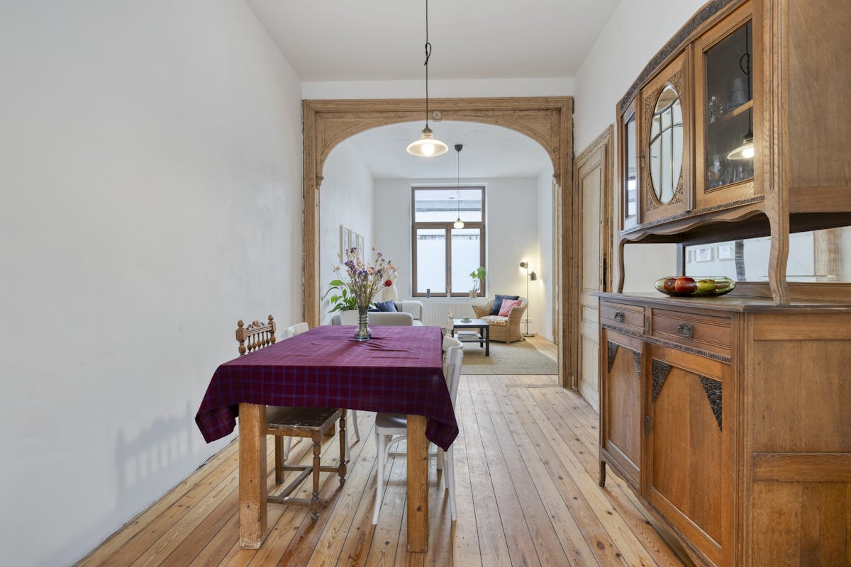 Move-in ready house for sale in Molenbeek! - photo 4
