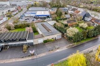 This warehouse with office and outdoor space is available for rent in Aalter and enjoys easy accessibility. Layout:- Total building area: approx...