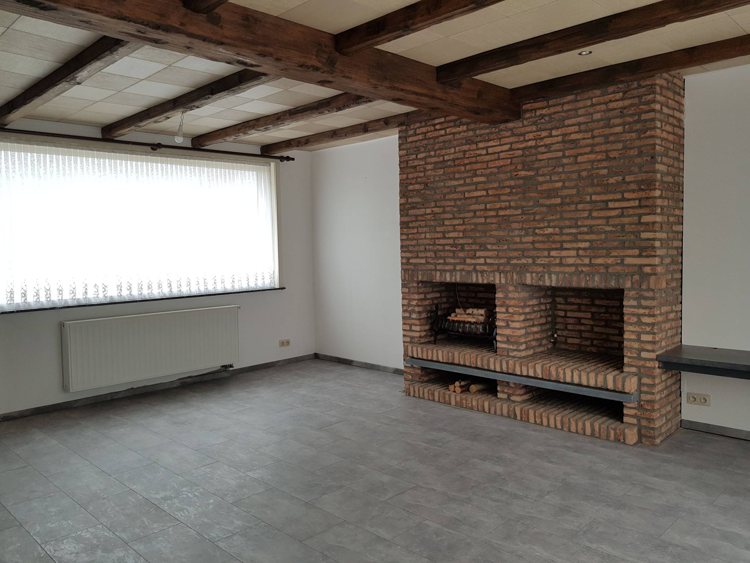 Alleenstaande woning met aangename tuin en garage te Zarren (Kortemark) - foto 3