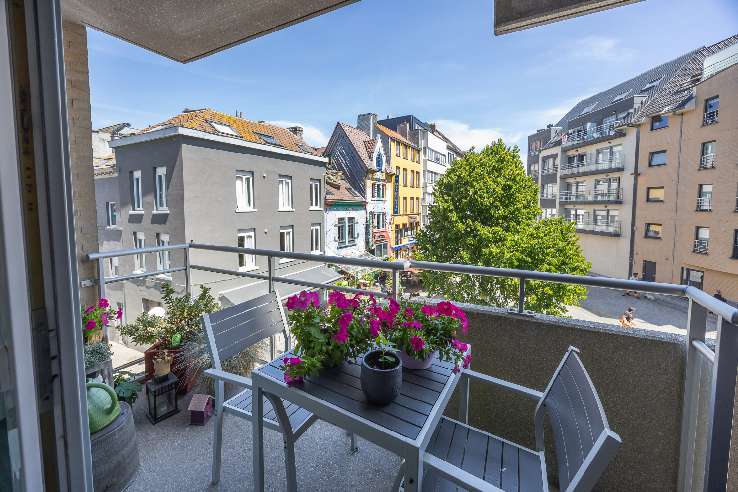 Ruim drie slaapkamer hoek-appartement op centrale ligging! - foto 4