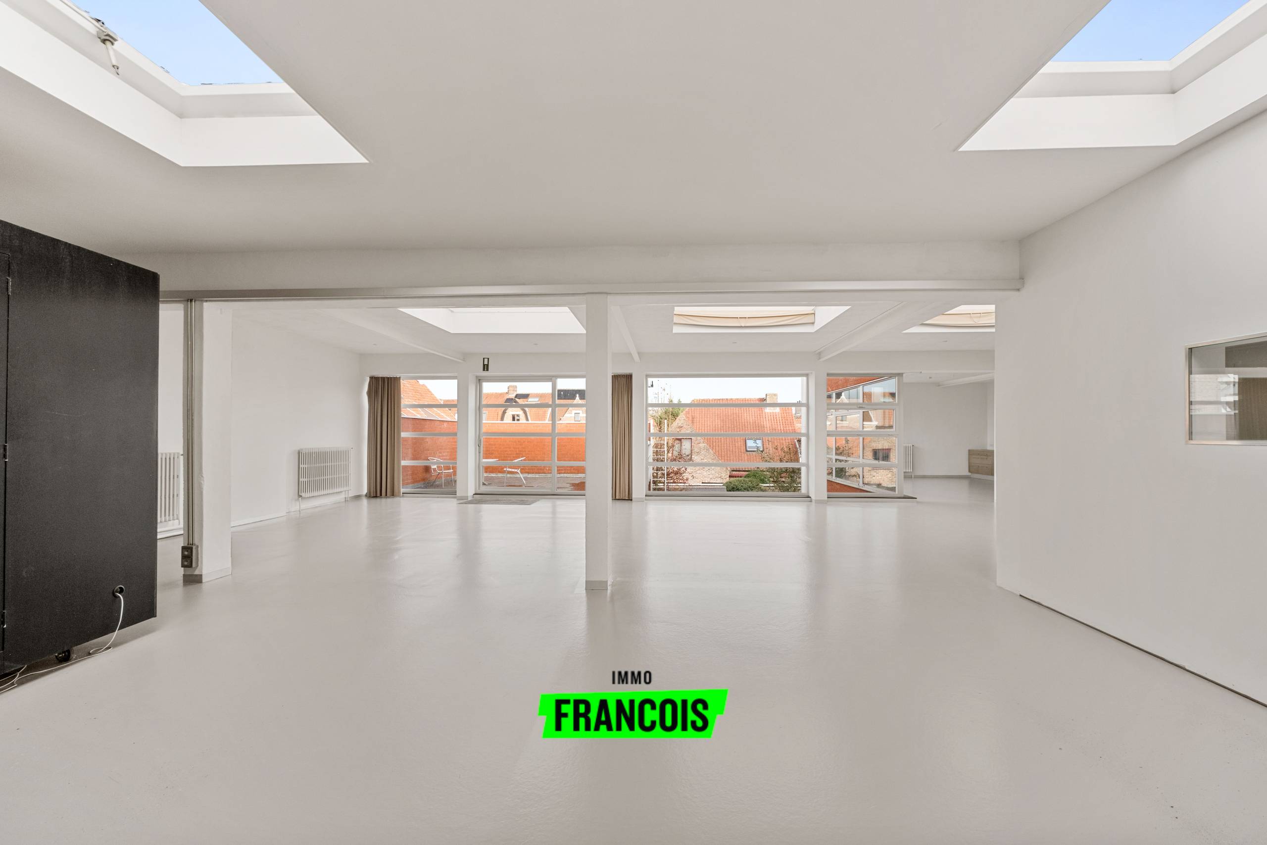 Exclusieve loft op topligging met mogelijkheid tot dakterras gelegen te Sint-Andries - foto 2