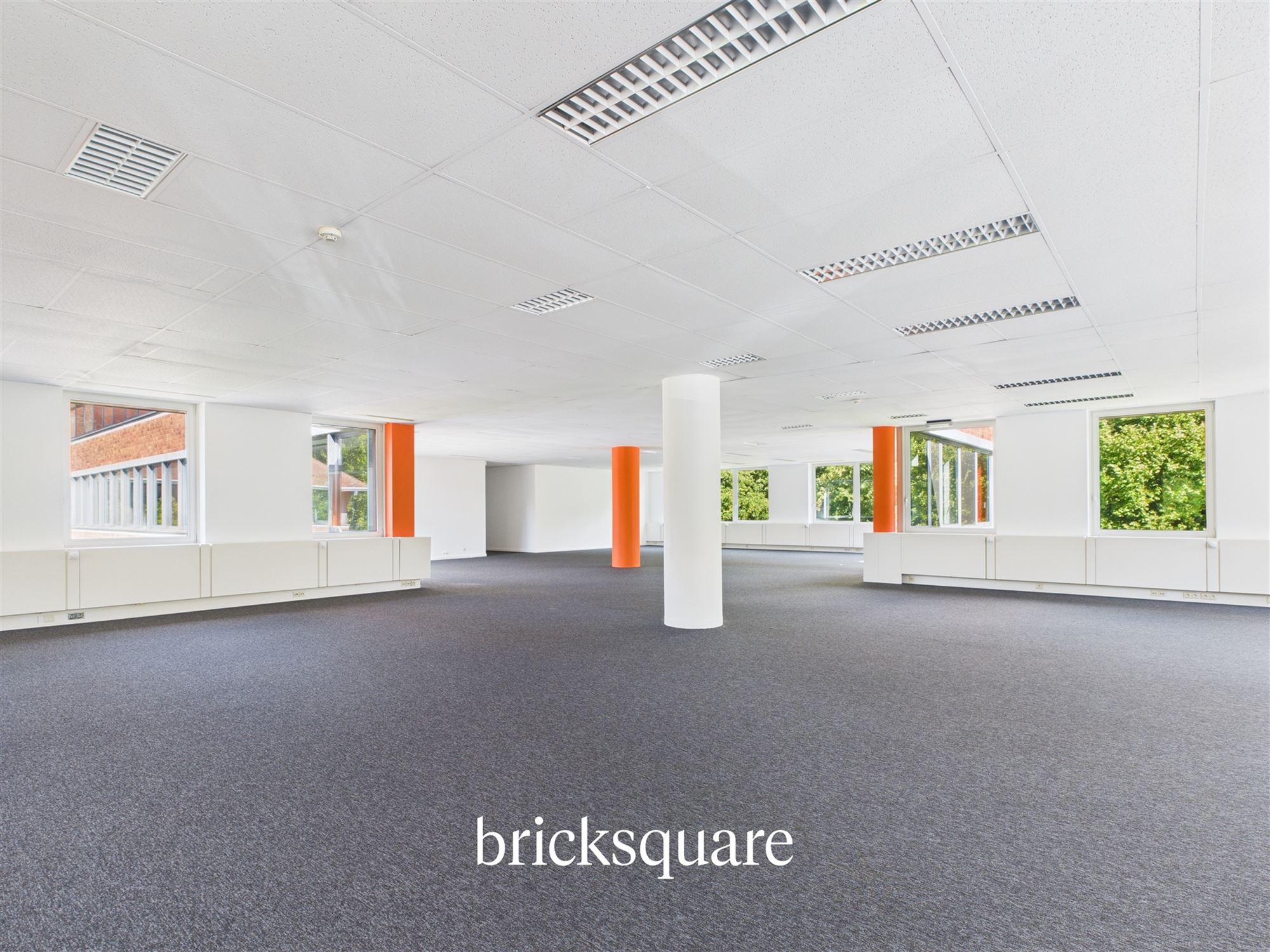 Waterloo Office Park K - Large office space - photo 4