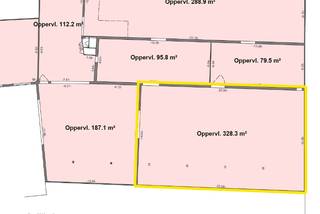 Op een strategische ligging in Sint-Amandsberg, bieden wij deze ruimte te huur aan voor opslag.Het pand geniet van een uitstekende bereikbaarheid,...