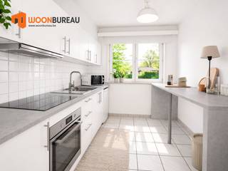 Dit aangename gelijkvloers appartement combineert comfort, ruimte en een mooie buitenomgeving, ideaal voor wie graag geniet van rustig en praktisch wonen.<br /><br />De woning beschikt over een lichtrijke woonkamer, waar grote raampartijen zorgen voor een aangename sfeer en veel natuurlijke lichtinval. Aansluitend bevindt zich de ingerichte keuken, die functioneel is uitgerust en voldoende ruimte biedt voor dagelijks gebruik.<br /><br />Verder zijn er twee slaapkamers, perfect voor een koppel, gezin of als extra bureau- of hobbyruimte. De badkamer is voorzien van een ligbad, toilet en twee wastafels. <br /><br />Een absolute troef van dit appartement is de tuin, waar je in alle rust kan genieten van de buitenlucht en gezellige momenten. <br />Daarnaast is er ook een garagebox inbegrepen, wat zorgt voor veilige parkeergelegenheid en extra opslagruimte.<br /><br />Het appartement is beschikbaar in overleg. De huurprijs bedraagt €950 per maand, met €25 vaste kosten per maand.<br /><br />Ben je op zoek naar een comfortabel gelijkvloers appartement met tuin en garage? Neem dan gerust contact met ons op voor meer informatie of om een bezichtiging in te plannen.