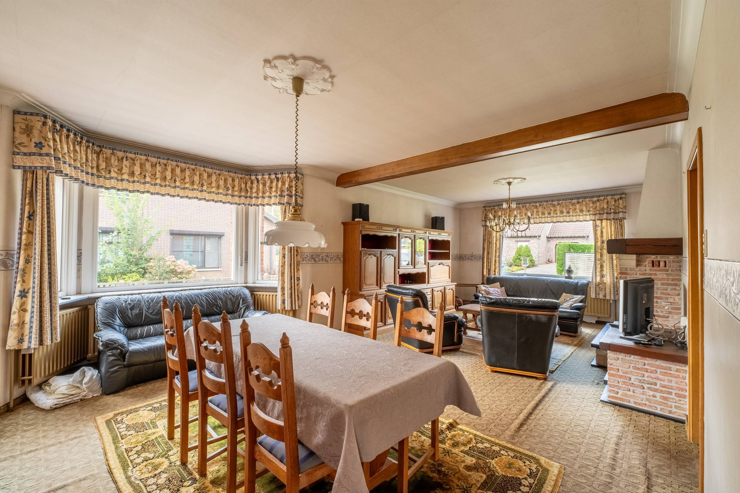 Te renoveren woning met 3 slpk op perceel van 488m² in balen - foto 4