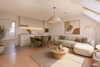 <p>Achter deze karaktervolle, moderne gevel schuilt een slim ingedeeld en praktisch appartement op de derde verdieping. Dankzij de uitstekende ligging vlak bij het station Gent-Sint-Pieters, de campus van de Universiteit en Hogeschool, het UZ Gent en op amper 10 minuten fietsen van het historische stadscentrum, vormt dit de ideale uitvalsbasis of investering voor zowel starters als studenten.</p>
<p>Het appartementsgebouw werd in 2006 opgeleverd. De indeling van het appartement is als volgt: de open keuken sluit direct aan op de leefruimte. Vanuit deze leefruimte heeft u toegang tot de badkamer, die is uitgerust met een douche, wastafel en toilet. De grote slaapkamer biedt voldoende ruimte voor een slaapgedeelte én een bureau. Via de slaapkamer stapt u rechtstreeks het balkon op.</p>
<p>Daarnaast beschikt het gebouw over overdekte fietsenstaanplaatsen. Met een uitstekende Mobiscore van 9,5 op 10 bevinden winkels, scholen en openbaar vervoer zich op wandelafstand, waardoor een auto overbodig is.</p>
<p>Zoekt u een zorgeloze eerste eigen plek of een waardevaste investering in Gent? Vraag dan vandaag nog uw bezoek aan!</p>