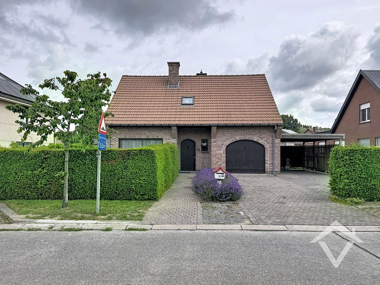 Instapklare gezinswoning met garage, carport en zonnige tuin in Scheldewindeke (Oosterzele) - foto 4
