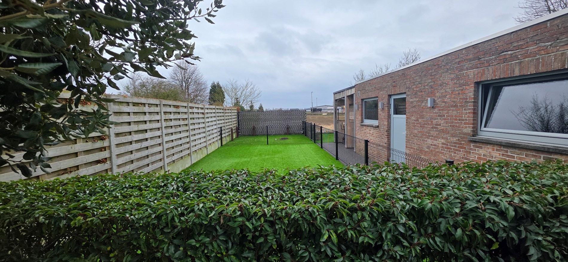 Half open bebouwing met 4 slaapkamers en zuid tuin - foto 4