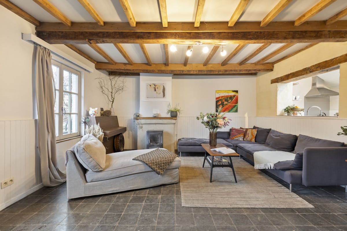 Charmante maison avec studio/bureau séparé à vendre - photo 2