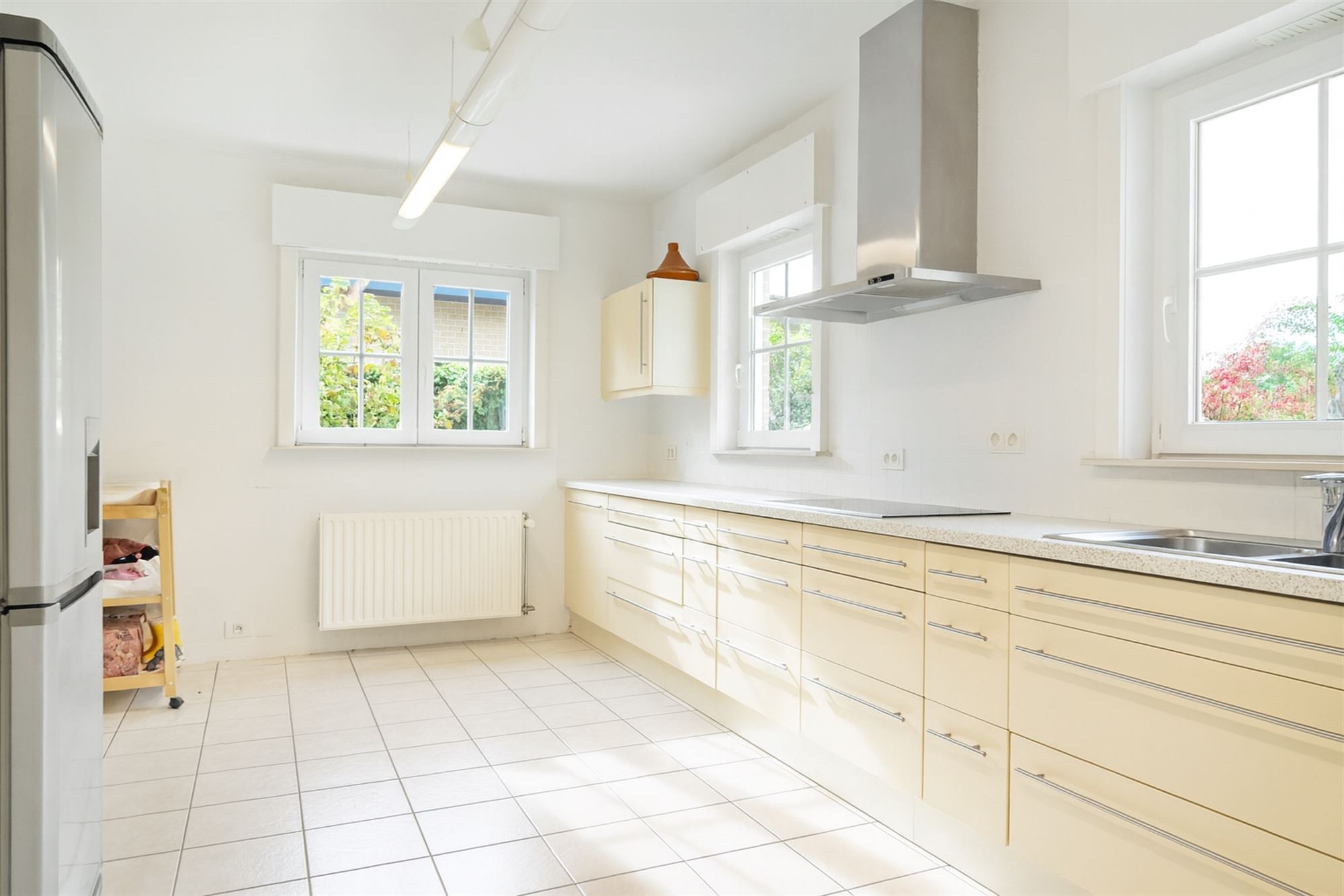 Verrassend ruime, stijlvolle woning te Sint-Katelijne-Waver - foto 5