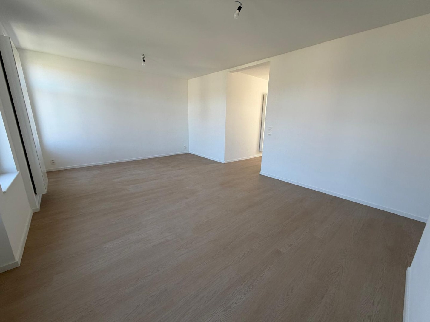 Vernieuwd appartement in het hart van Schaarbeek - foto 3