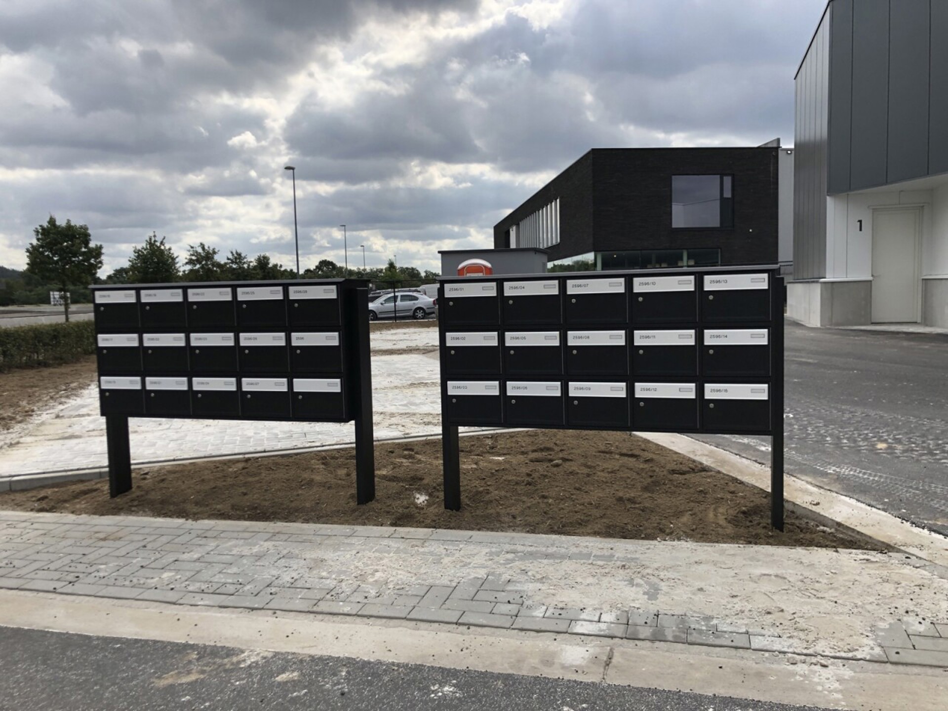 Instapklaar magazijn Unit van 150m² te koop - foto 5