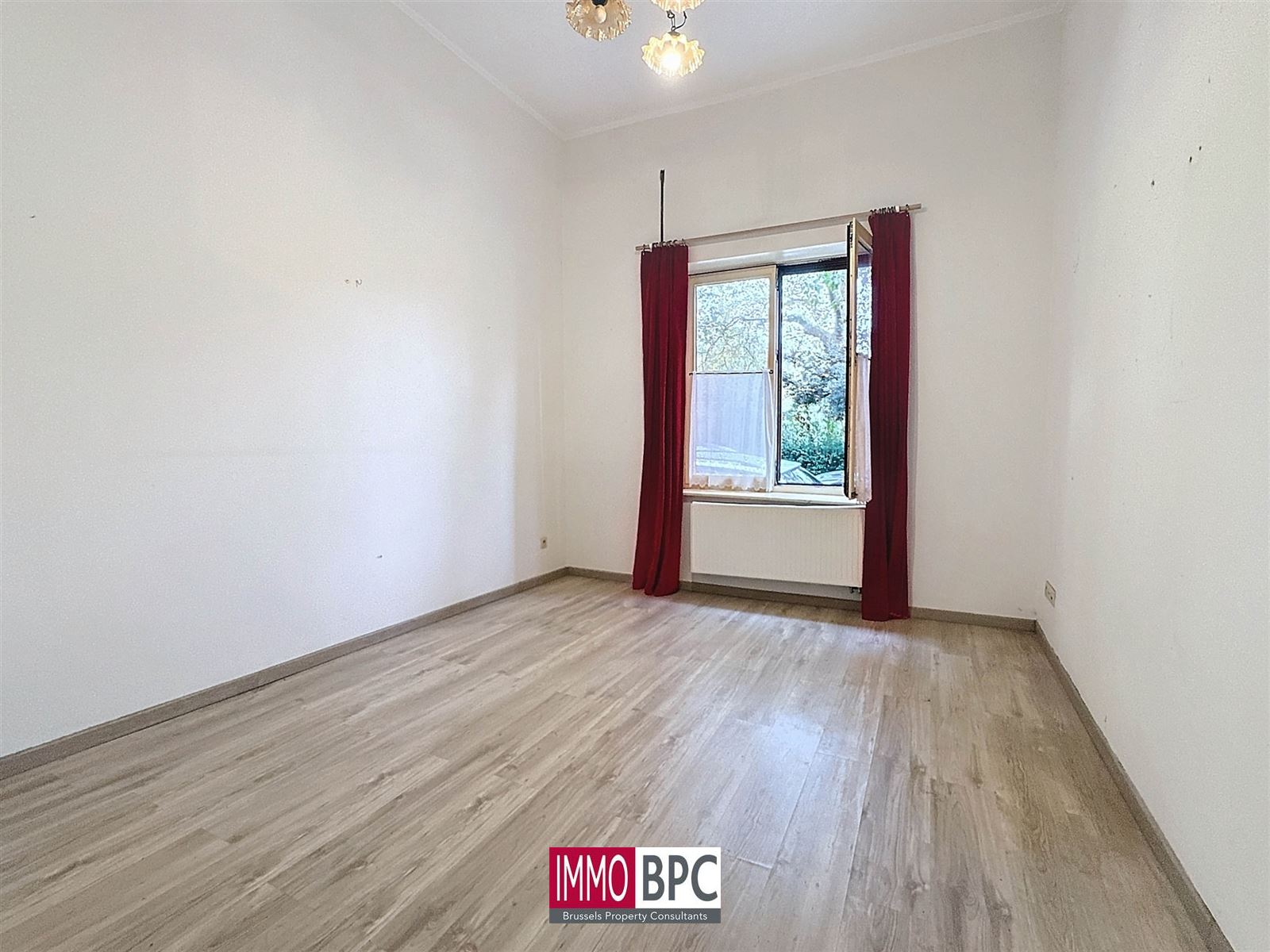 Appartement duplex avec bureau au rez-de-chaussée - photo 3