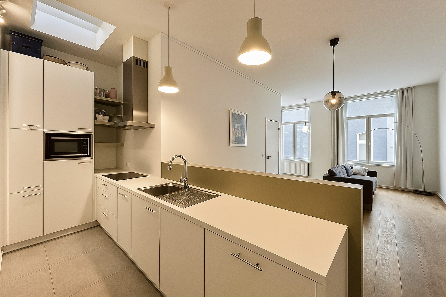 Charmant handelspand met woonst op toplocatie - foto 2