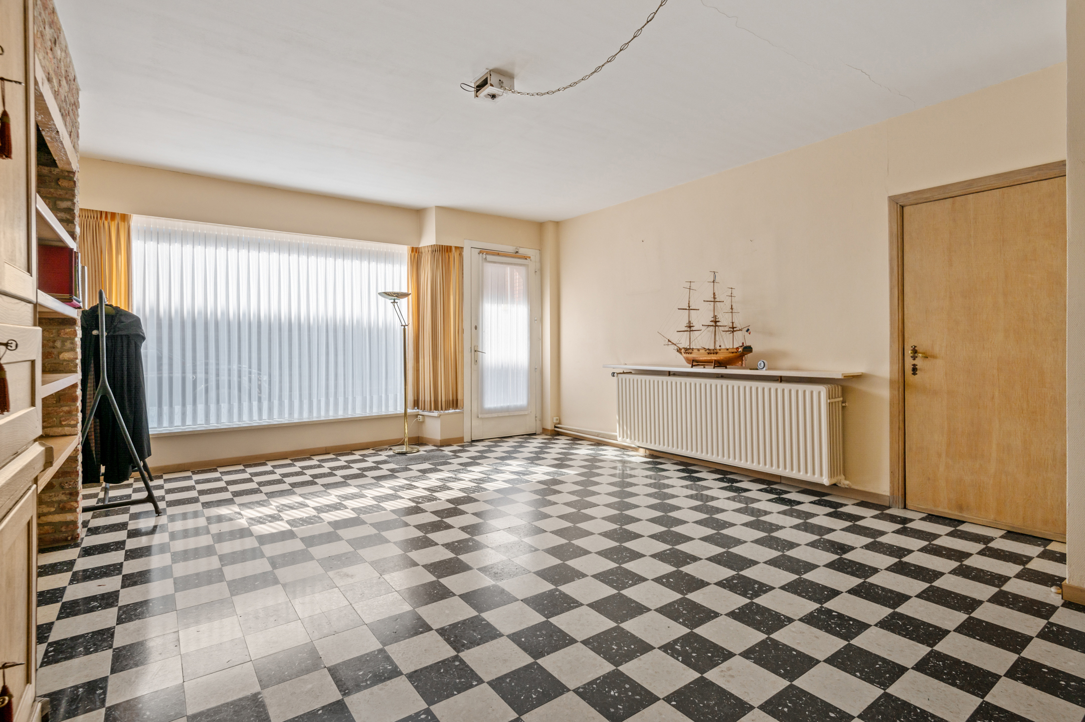 Te renoveren woning in het centrum van Retie - foto 4