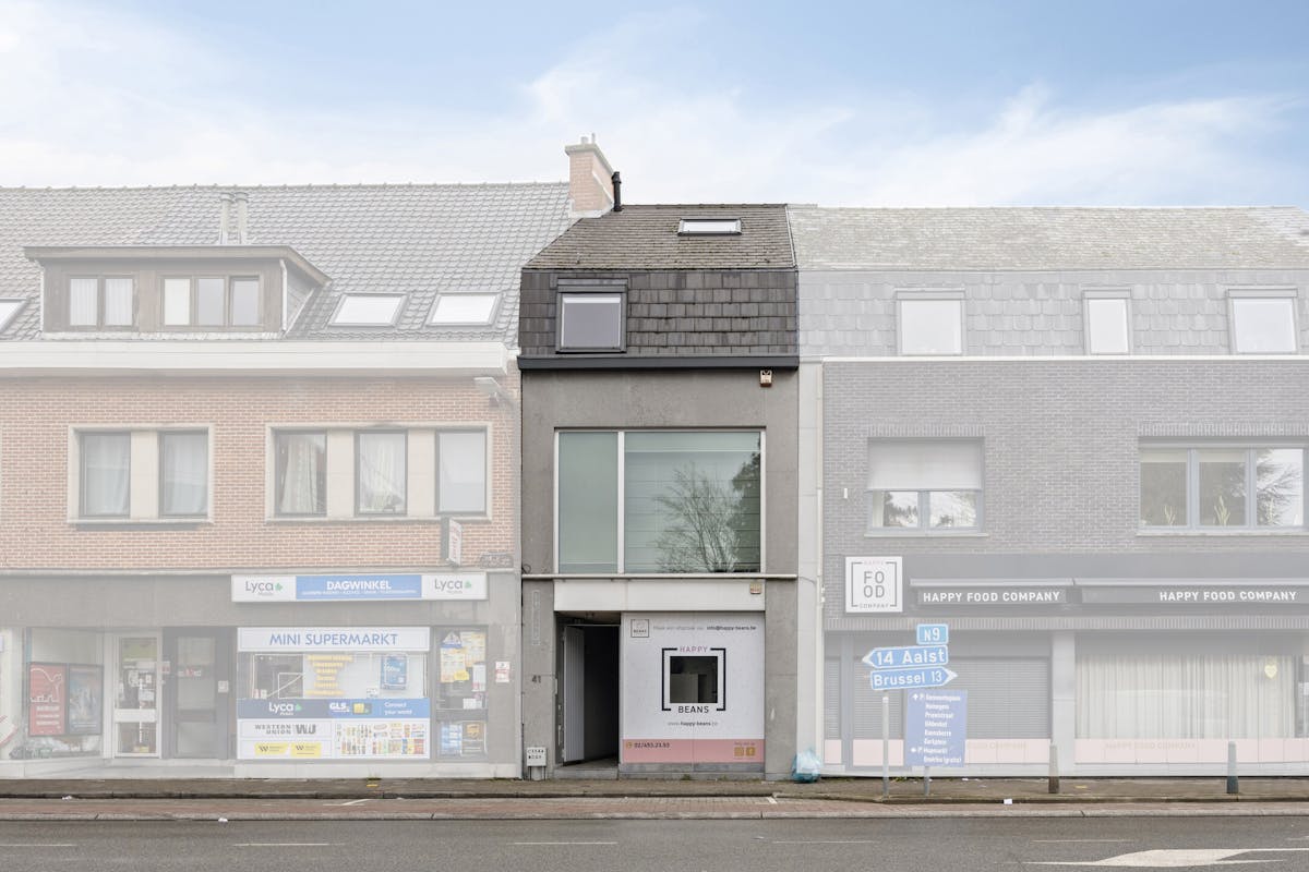 Duplex with two bedrooms and terrace in the heart of Asse - photo 1