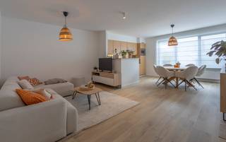 Beautifully renovated apartment, ideally located in the centre of Dilbeek, featuring a shared garden and private garage box.Looking for a move-in...