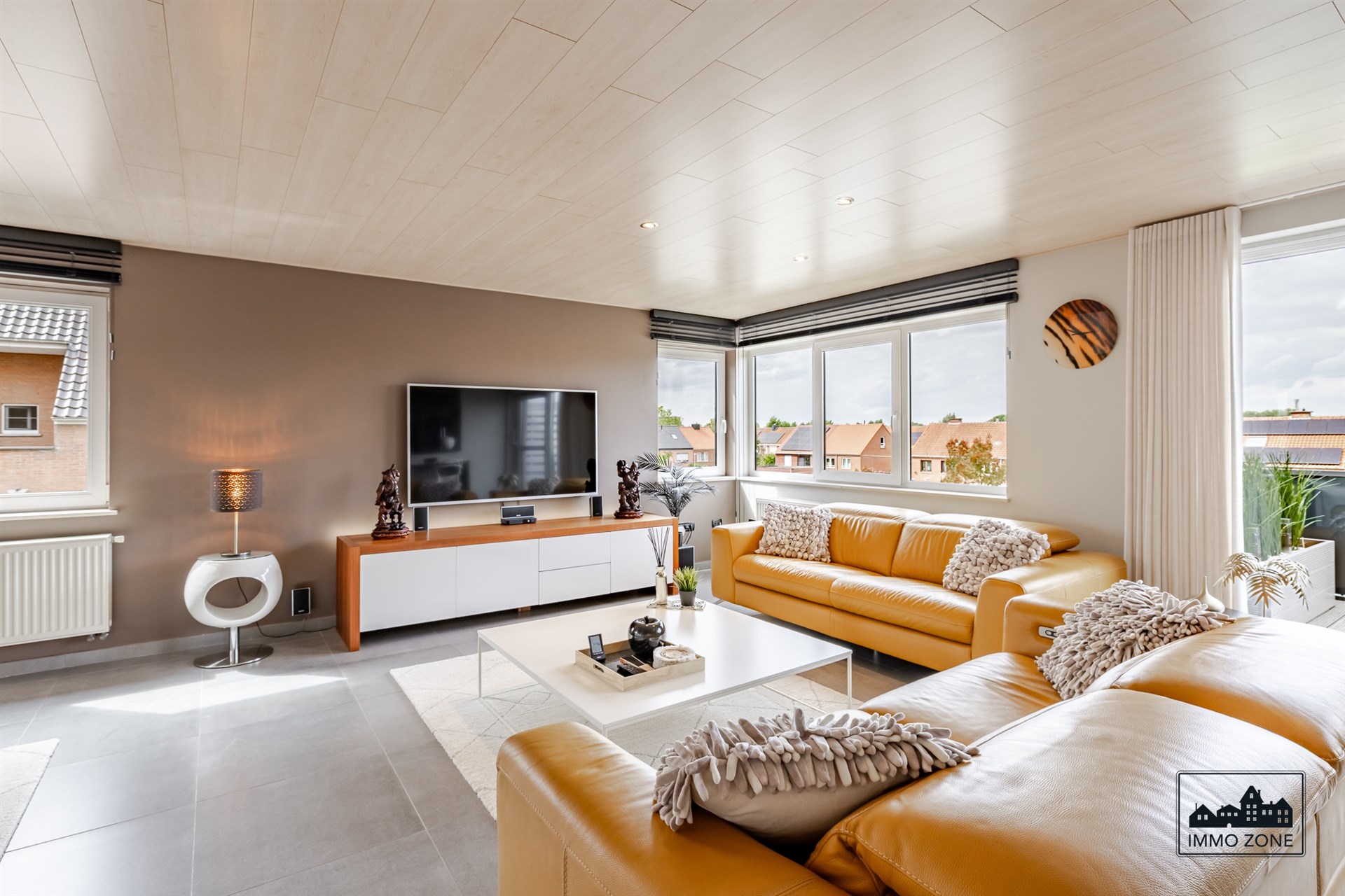 Apartment for sale in Sint-Gillis-Waas with 3 bedrooms - photo 3