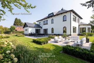 Bent je op zoek naar een uniek landhuis waarin je jouw eigen visie op wonen volledig kan vertalen? Zoek je een woning met een ziel, ruimte...