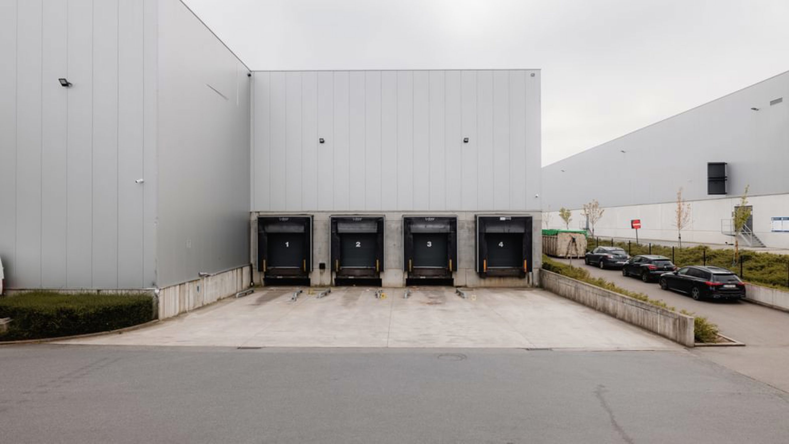 Commercial for rent in Asse - photo 4