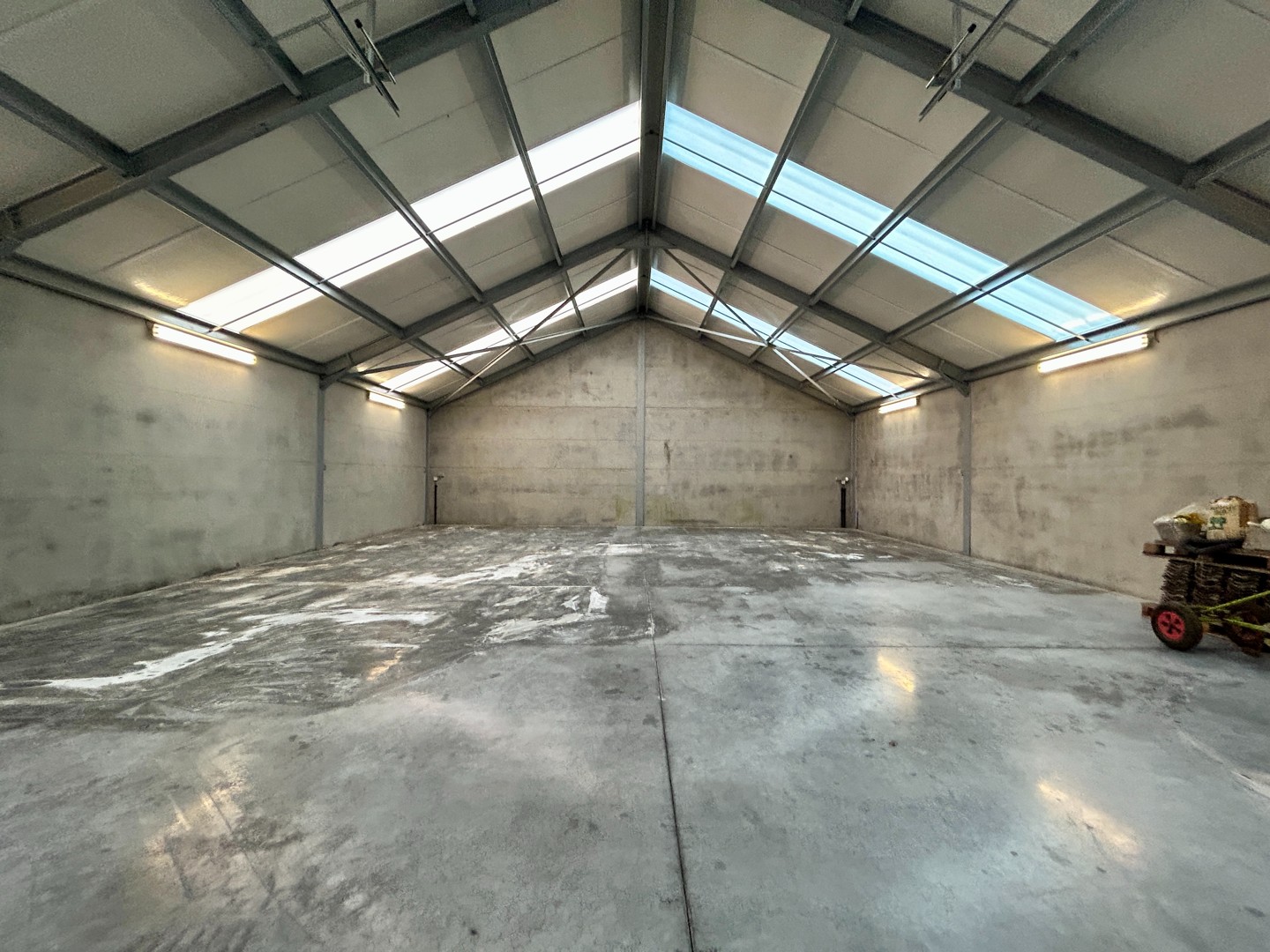 Ruime opslagplaats te Koolskamp (Ardooie)! - foto 2