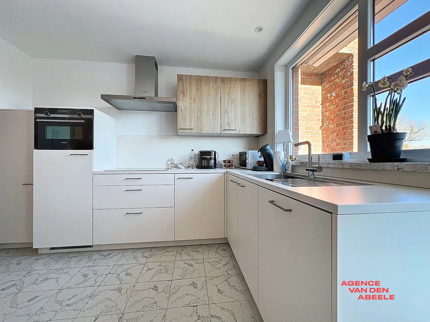 Instapklaar appartement met 2 slaapkamers en terras  - foto 5