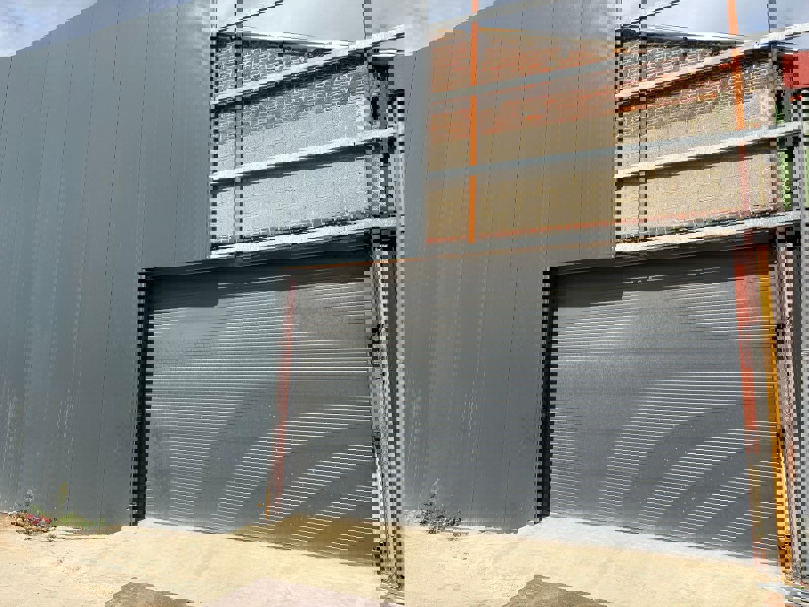 Centraal gelegen loods/opslagplaats te Haaltert - foto 1