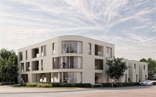 <p>Ideaal gelegen commerciële ruimte te Bekkevoort in residentie “ALICE “. <br />Deze zeer energiezuinige ruimte is uitgerust met zonnepanelen, geothermie en vloerverwarming liggen klaar om geïnstalleerd te worden.</p><p>De indeling omvat:<br />1 casco ruimte met terras (volledige afwerking is mogelijk volgens offertes)</p><p>Voor wie op zoek is naar een moderne, energiezuinige commerciële ruimte in Bekkevoort. Neem gerust contact op voor meer informatie of een bezoek ter plaatse, bel 0478 57 09 99 of mail Sally@connect-immo.be</p><p>EPC-NR startverklaring<br />Wg-Gdv-Gvkr</p>