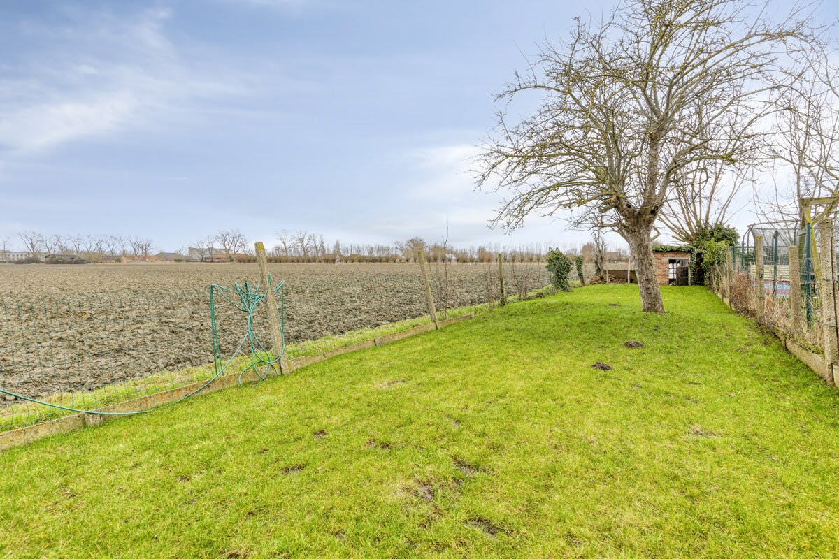 Ready to move in semi-detached house for sale in Bruges with spacious garden - photo 2