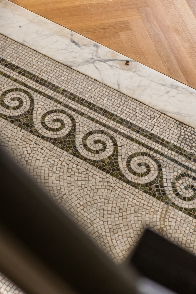 Prestigieuze en totaalgerenoveerde herenwoning (EPC B!) in eclectische stijl met zalige stadstuin op toplocatie aan de Jan Van Rijswijcklaan - foto 5