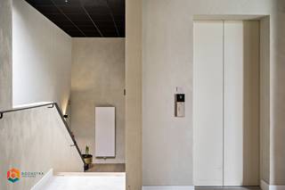 Op een toplocatie in Heist-op-den-Berg, binnen de moderne KMO-hub “Hest”, bevindt zich deze hoogwaardig afgewerkte en polyvalente kantoorruimte...