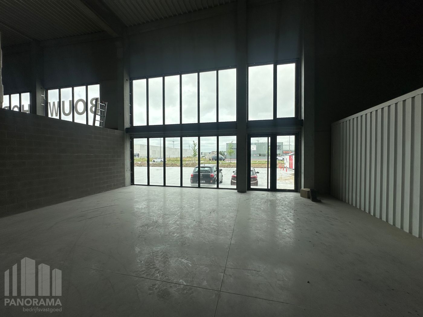 Commerciële (casco)handelsruimte op TOPLOCATIE in industriezone Ieperlee-Kanaal - foto 4