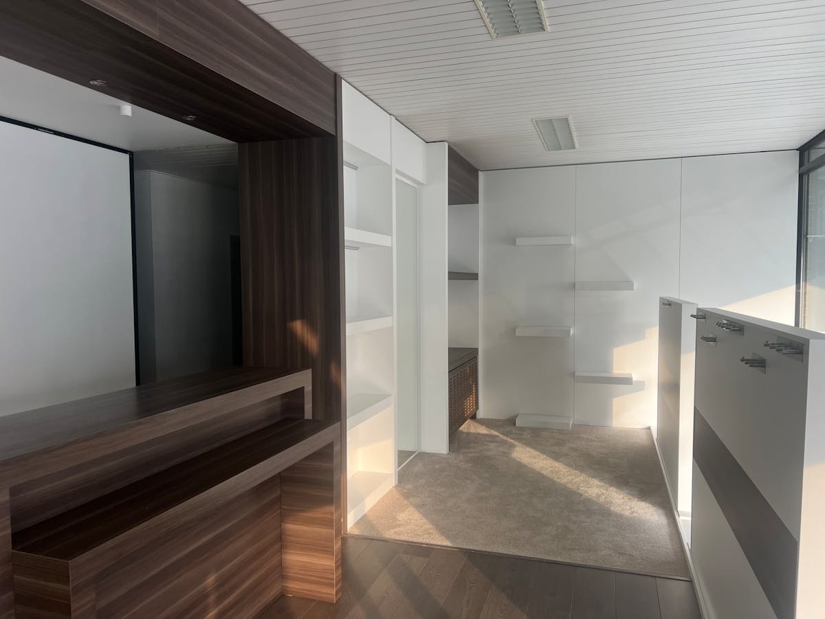 Commercial ground floor of approximately 101m² in Lendelede. - photo 5