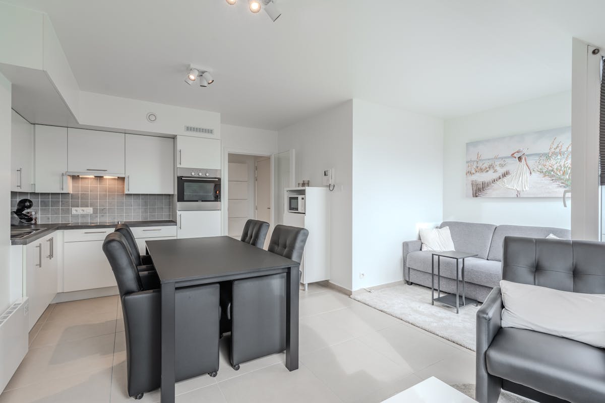 Appartement récent d'une chambre avec terrasse - photo 1