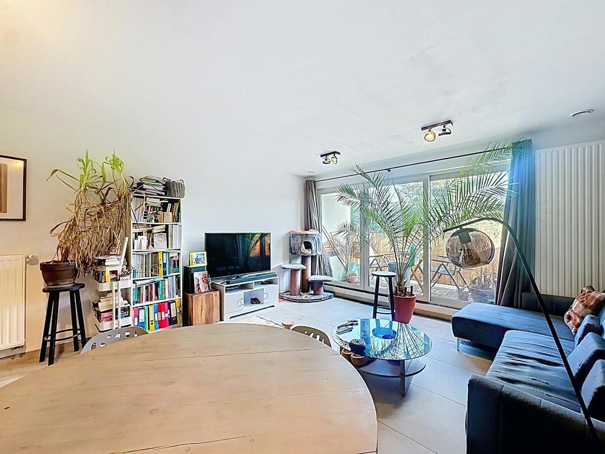 Schaerbeek : Appartement : 1 chambre, 2 terrasses et garage - photo 4
