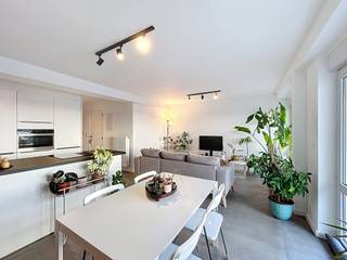 TROEVEN- Toplocatie in centrum Deinze- Energiezuinig & gerenoveerd in 2022- Ideaal voor eigen bewoning of als investeringLIGGINGDankzij de gunstige...