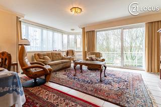 Op zoek naar een modern en comfortabel appartement in Beveren? Dit ruime 2-slaapkamer appartement op de derde verdieping biedt alles wat je...