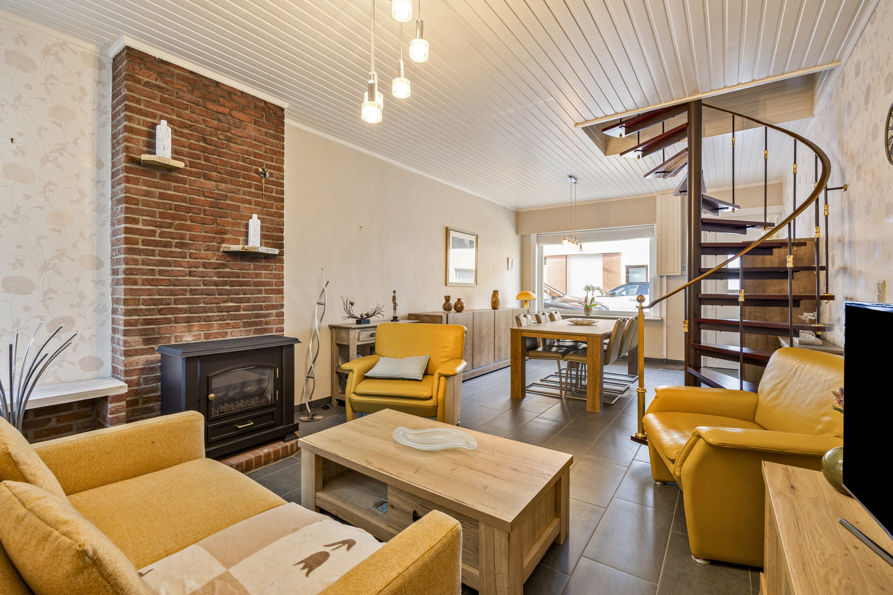 Instapklare rijwoning met 2 slaapkamers en terras - foto 5