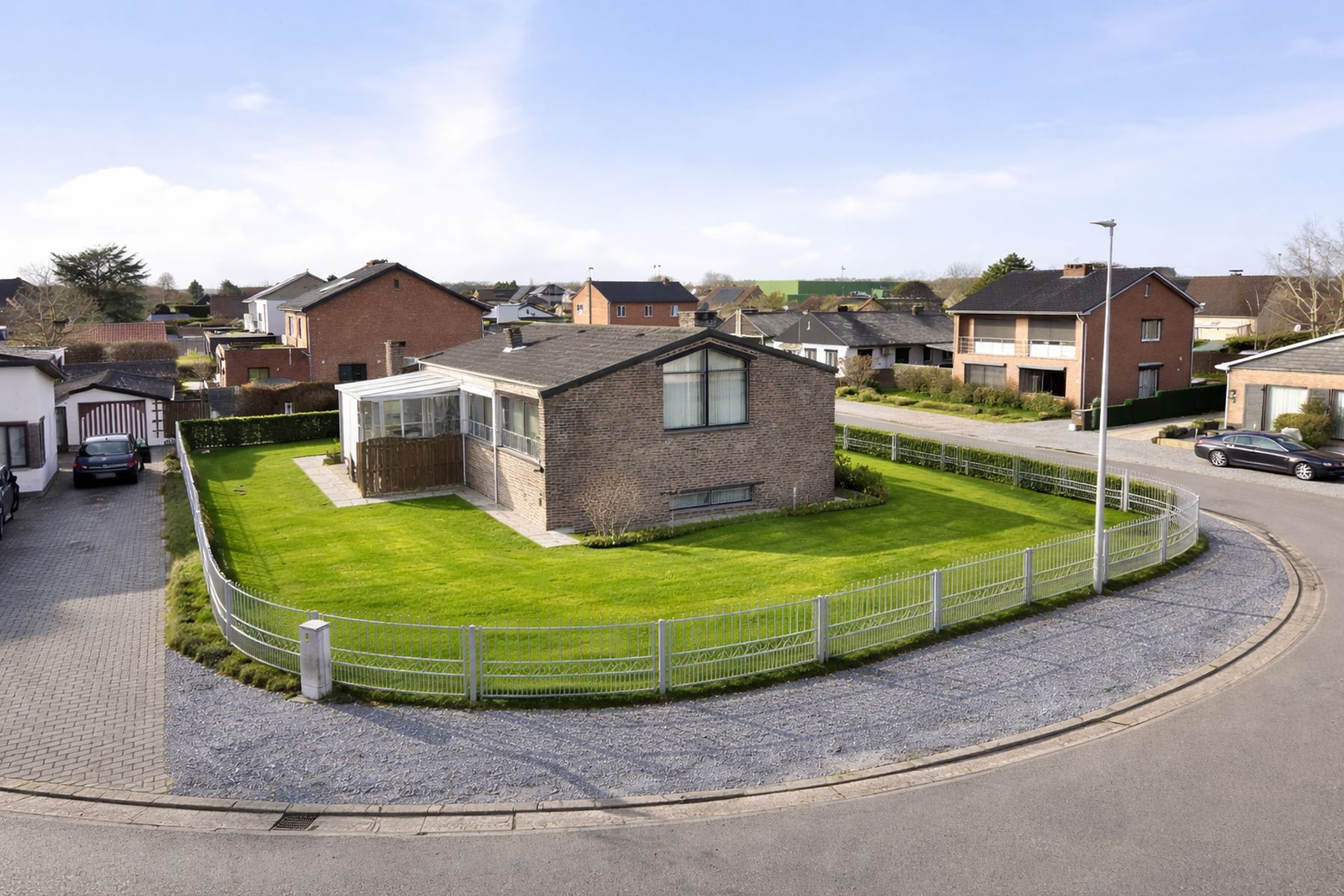 Karaktervolle woning met 4 slaapkamers - foto 3