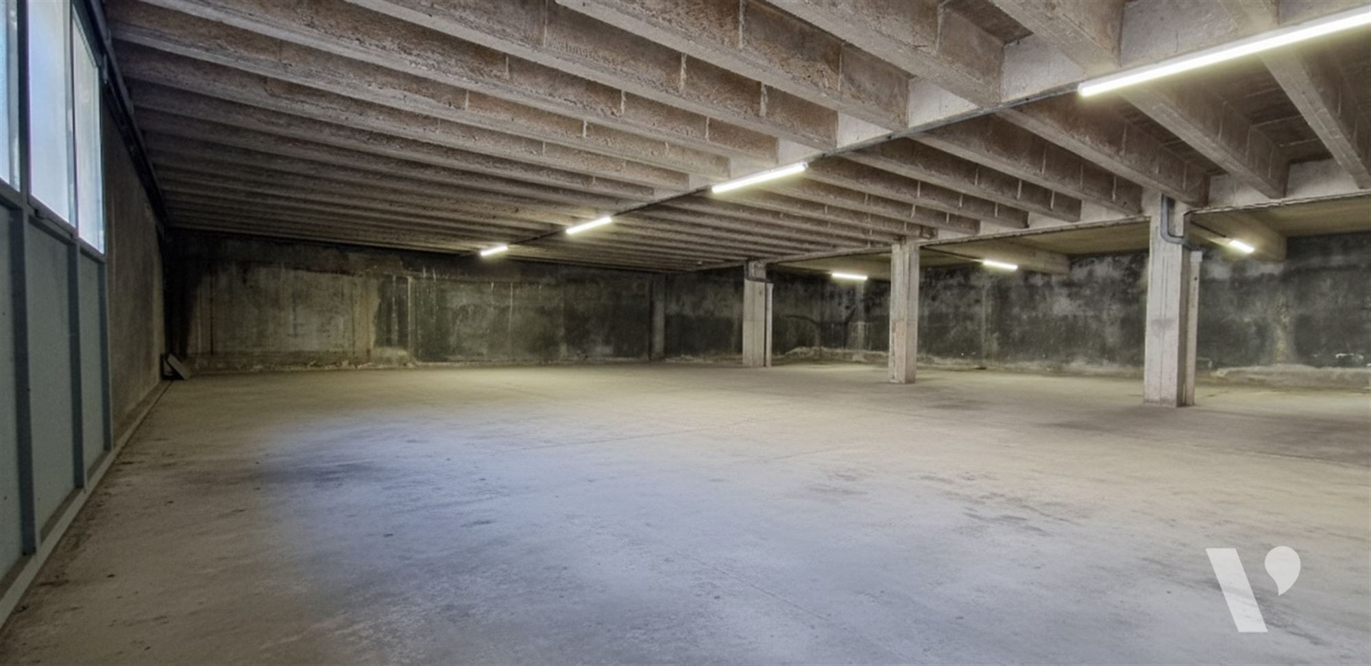 Parking / Garage - photo 5