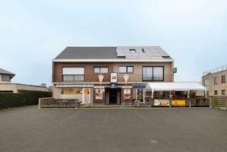 Commercial à vendre à Malle